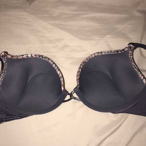 Bra - Picture 2 of 3
